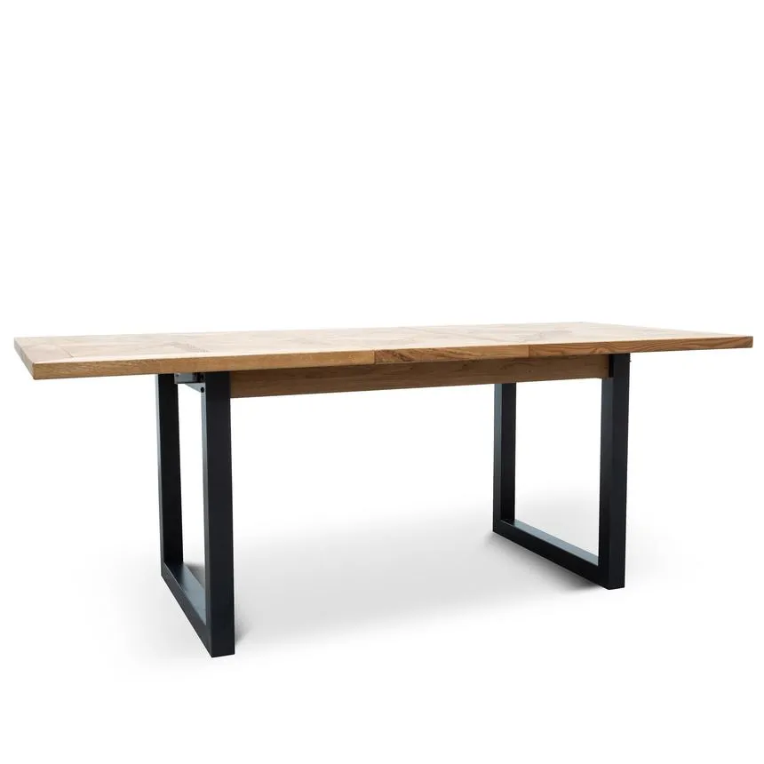 Extendable Dining table - European Oak