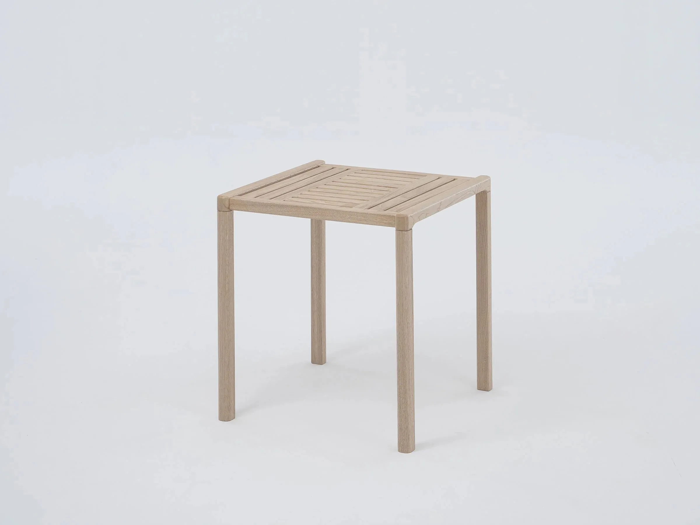 Kapet Side Table