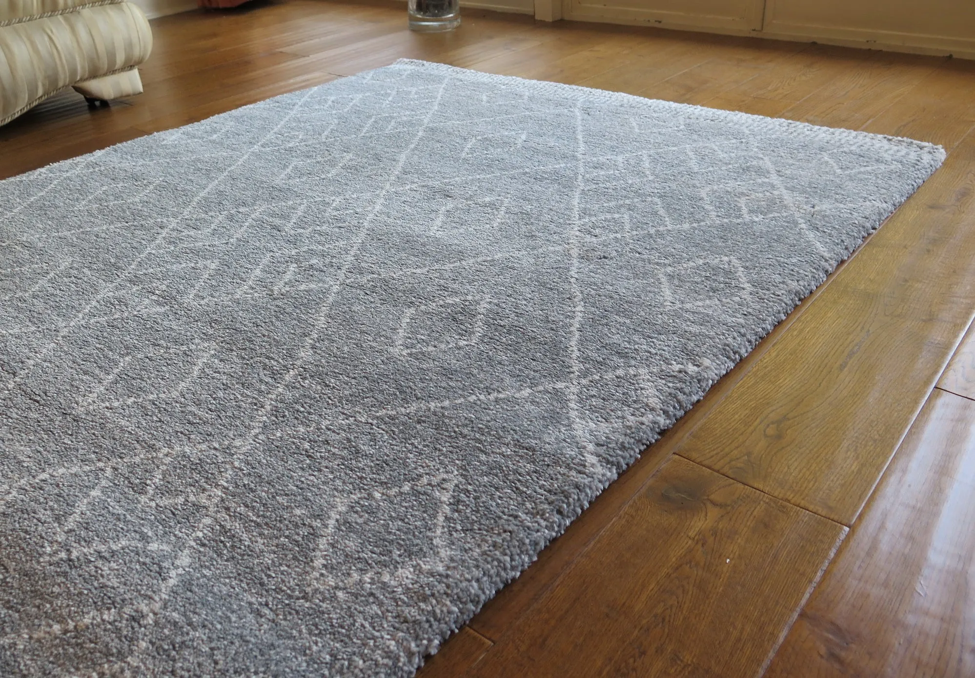 Marjan-Diamond/Rhombus Pattern Geometric Thick Soft Shaggy Rug (Grey/Cream, 120x170cm)