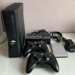 Microsoft XBOX 360 Slim 250GB Game Console Complete Set with 2 Wireless Controller and 30 Games - Foreign Used