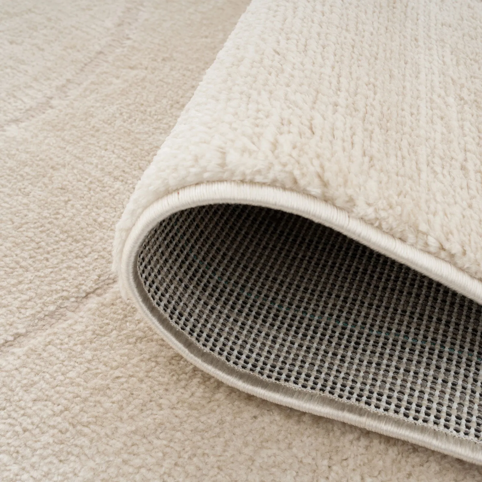 Soft Cream Abstract Rug - Aura