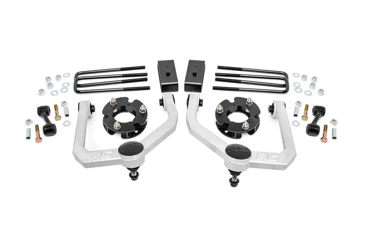3 Inch Lift Kit - Nissan Titan 2Wd/4Wd (2004-2024) 1