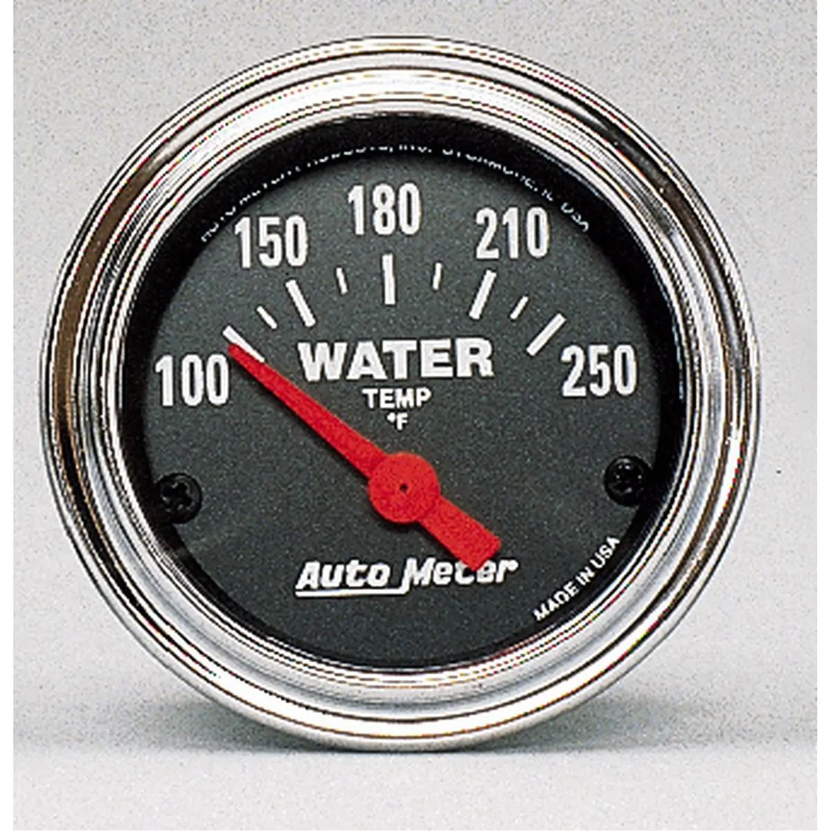 Traditional Incandescent Lighting Illuminates Around The Perimeter Of The Dial 1