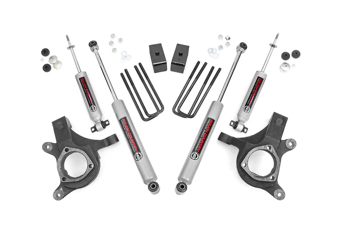 3 Inch Lift Kit - Chevy Silverado & Gmc Sierra 1500 2Wd (1999-2006 & Classic) 1