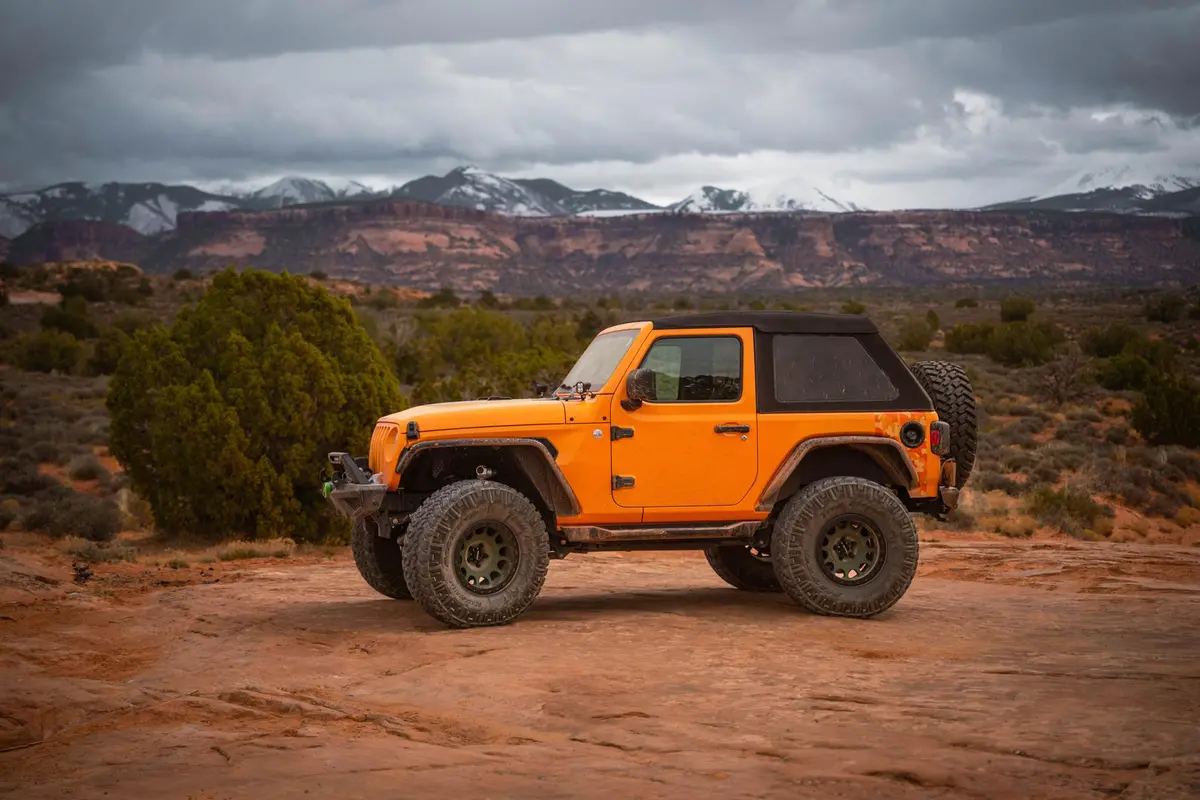 Trektop Glide 2-Door For Jl - Jeep 2018-26 Wrangler Jl (Black Diamond) 1
