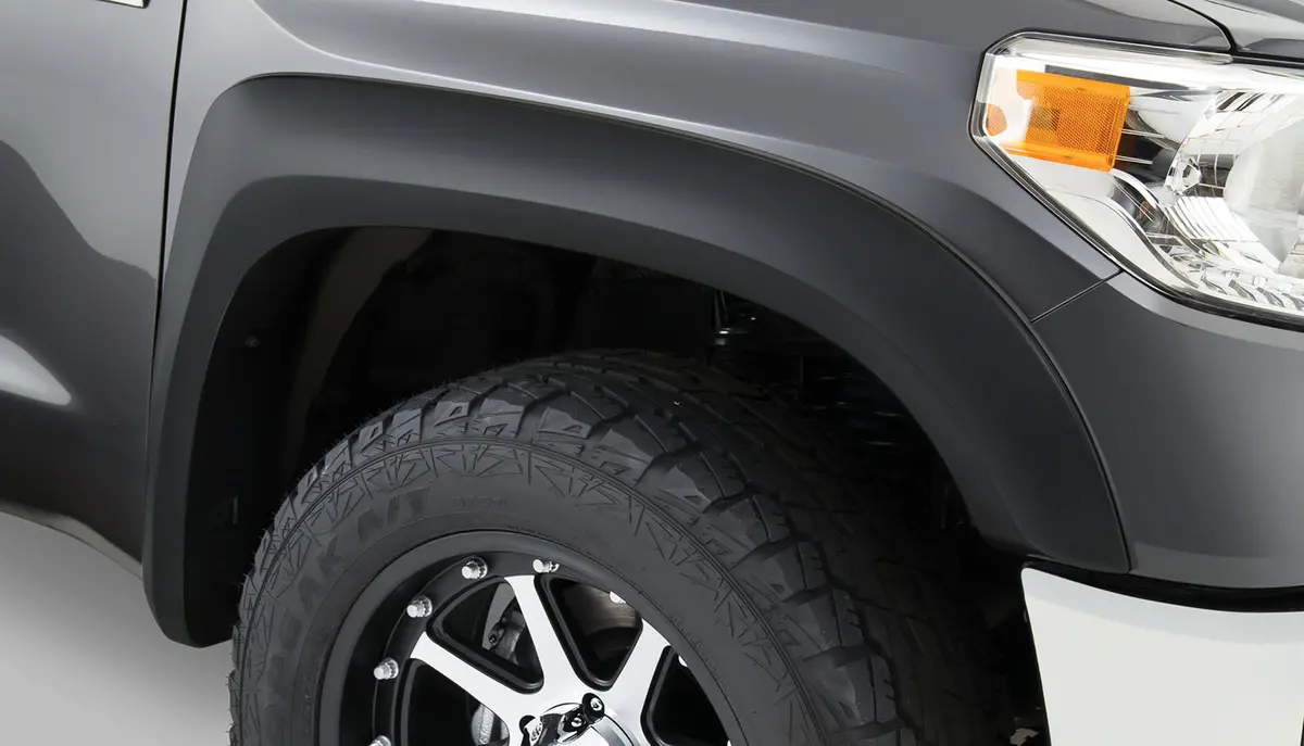 Extend-A-Fender Flares Black Smooth Finish 4-Piece Set 1