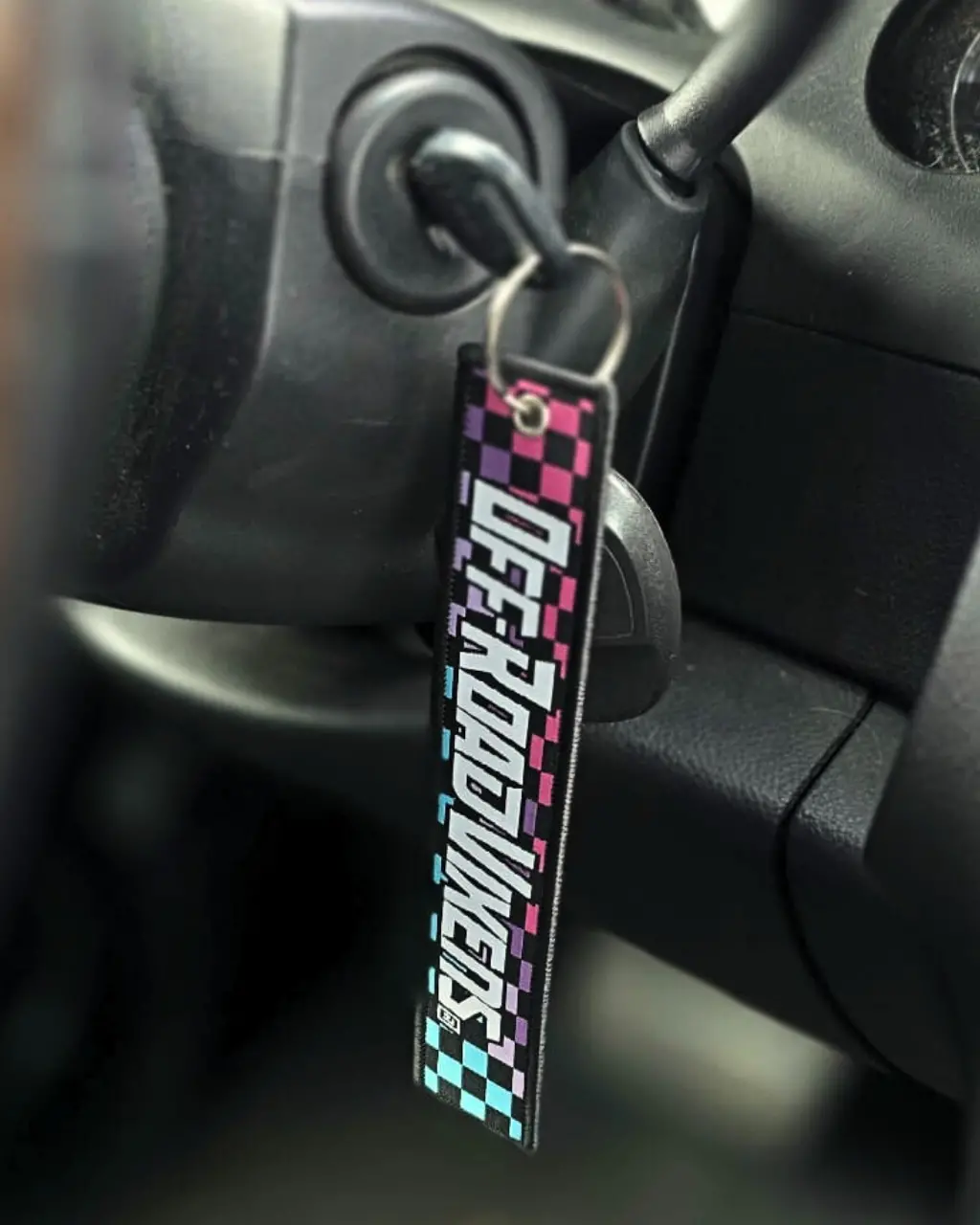 Checkered Keychain - Pink/Blue 1