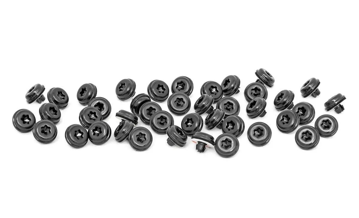 Rivet Kit For Fender Flares - Black 1