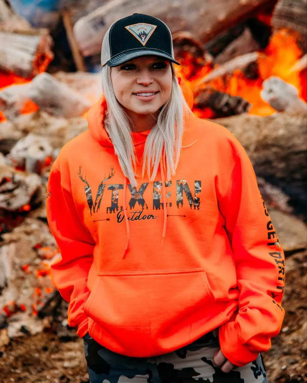 Vixen Huntress Pullover Hoodie-Safety 1