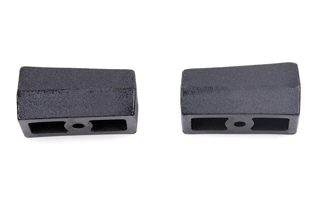 Zone 3" Rear / Susp. Lift Blocks - 9/16" Pins 1